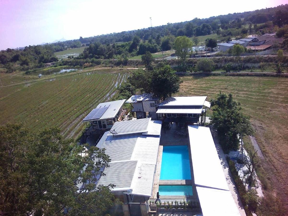 Solarcell Private Homestay Uthai Thani Exterior photo
